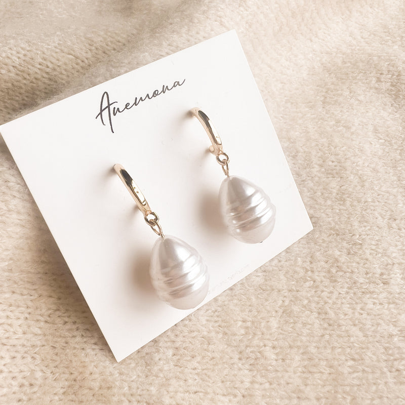 PINNA PEARL EARRINGS