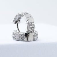 ARRACADA DE LATON EMBUTIDO CON ZIRCONIAS - Anemona Joyería
