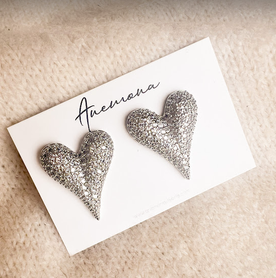 HINNA HEART STUDS - Anemona Joyería